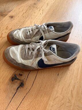 Nike Men’s Sneakers in White, Gray & Navy with Gum Outsole